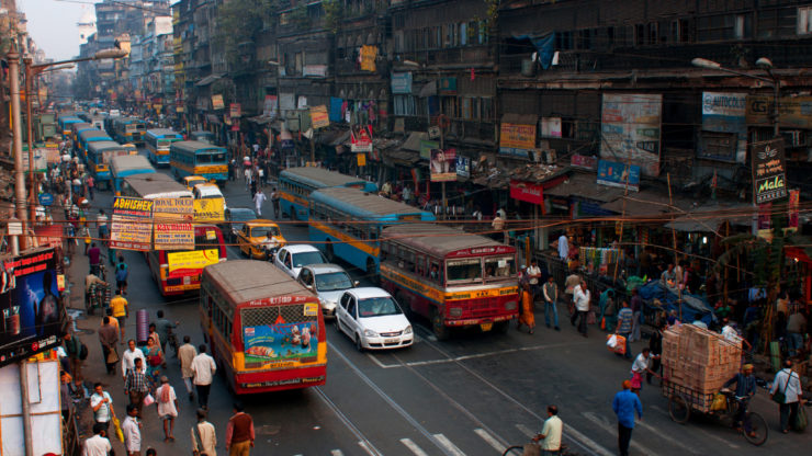 India traffic. Credit Shutterstock/Radiokafka